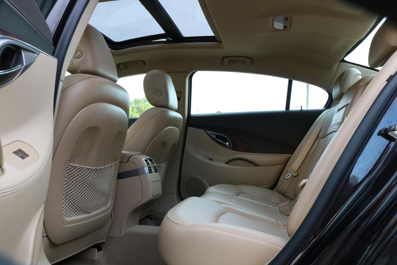 Buick LaCrosse photo 35