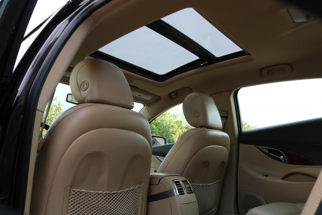 Buick LaCrosse photo 36