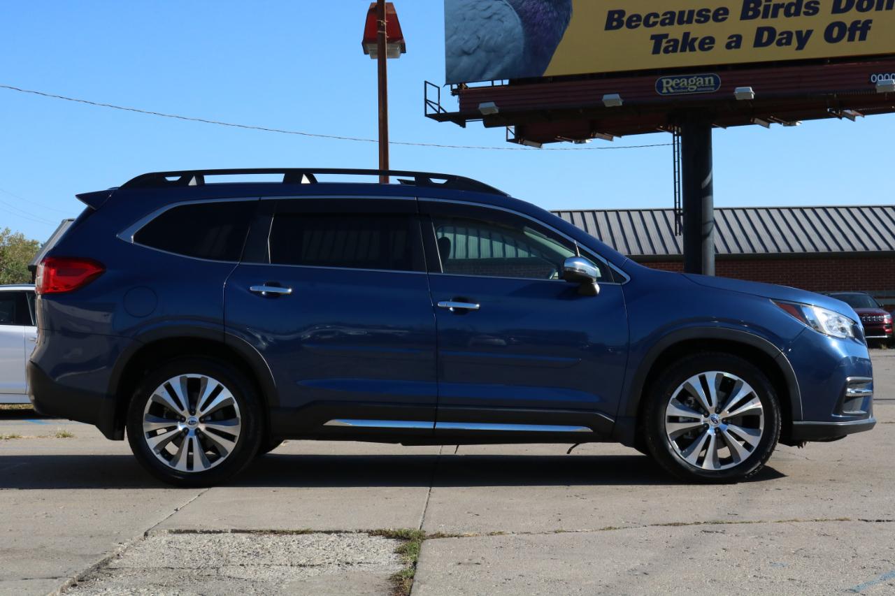 Subaru Ascent photo 9