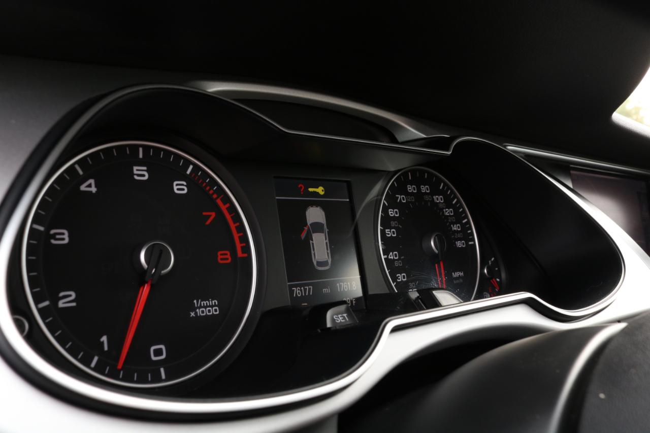 Audi A4 allroad photo 25