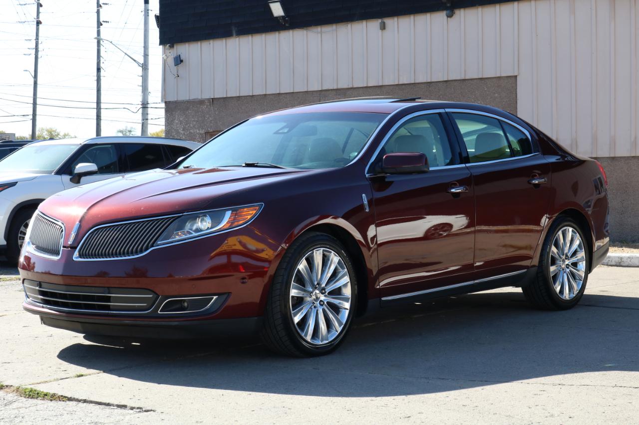 Lincoln MKS photo 14