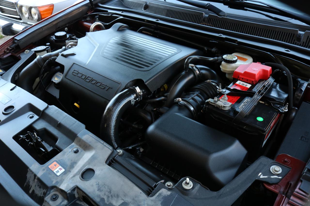 Lincoln MKS photo 48