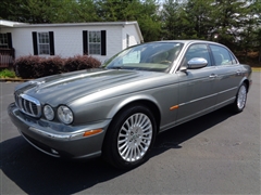 2005 Jaguar XJ Vanden Plas 