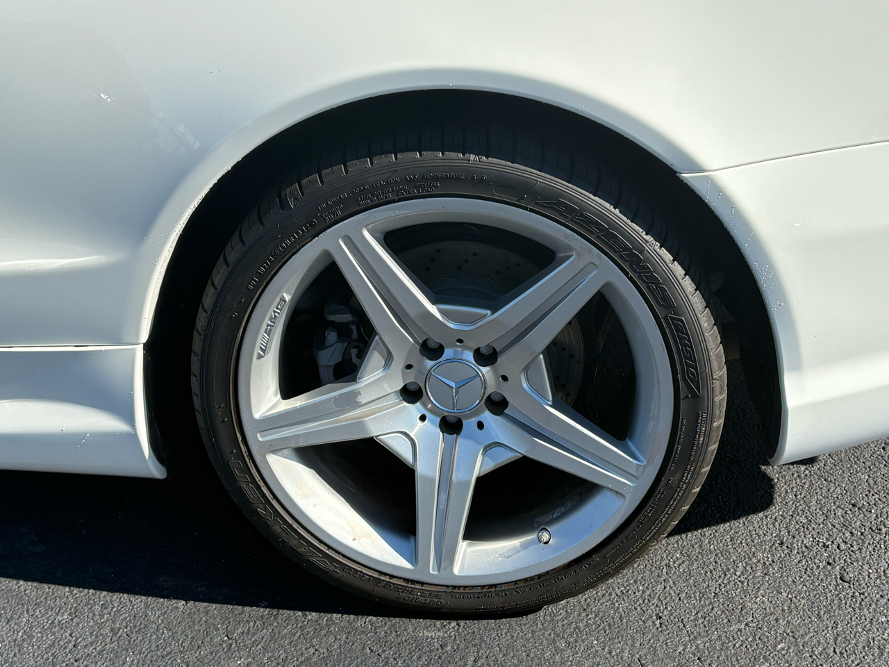 Mercedes-Benz SL-Class SL550 2009