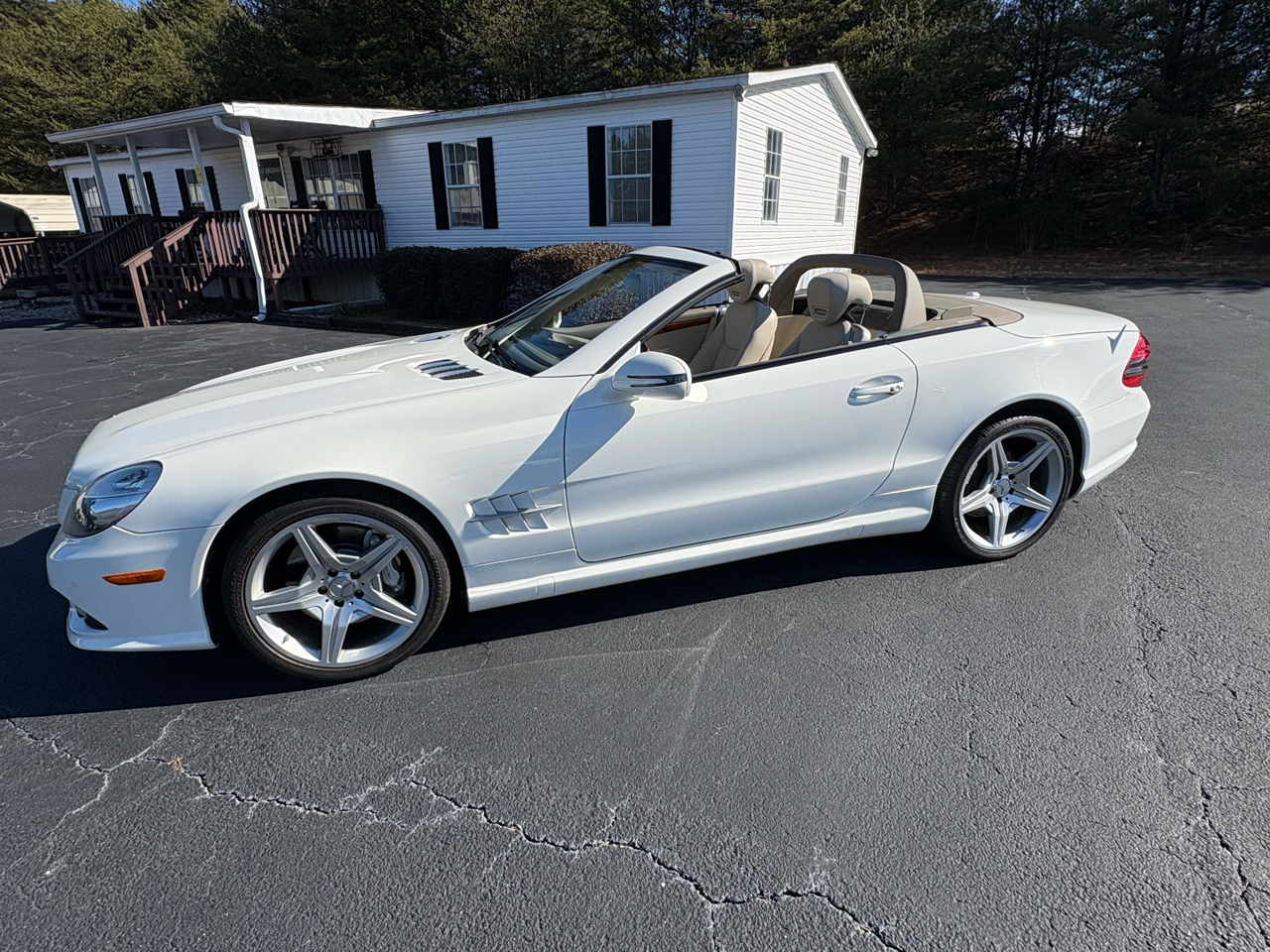Mercedes-Benz SL-Class SL550 2009