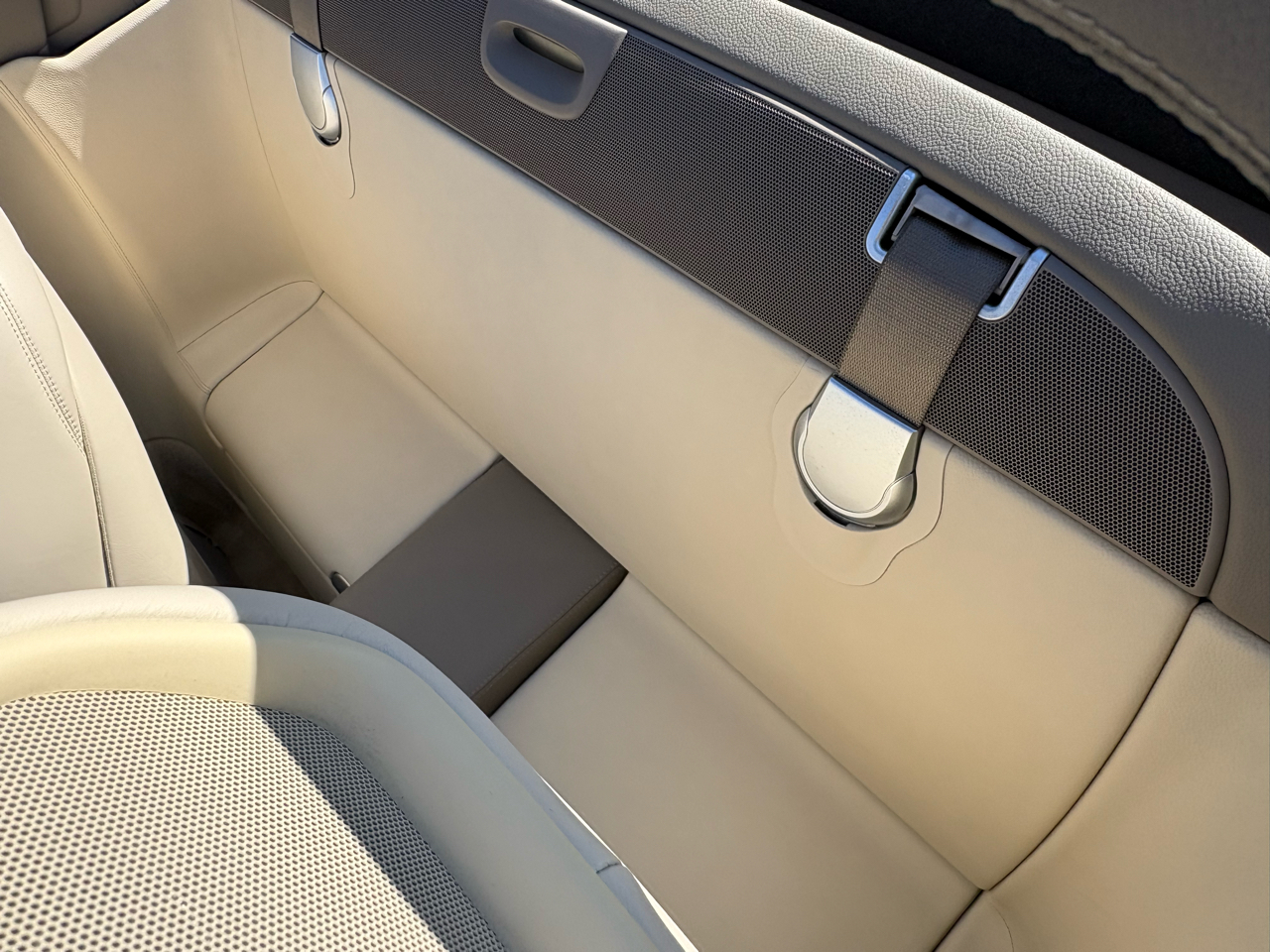 Mercedes-Benz SL-Class SL550 2009