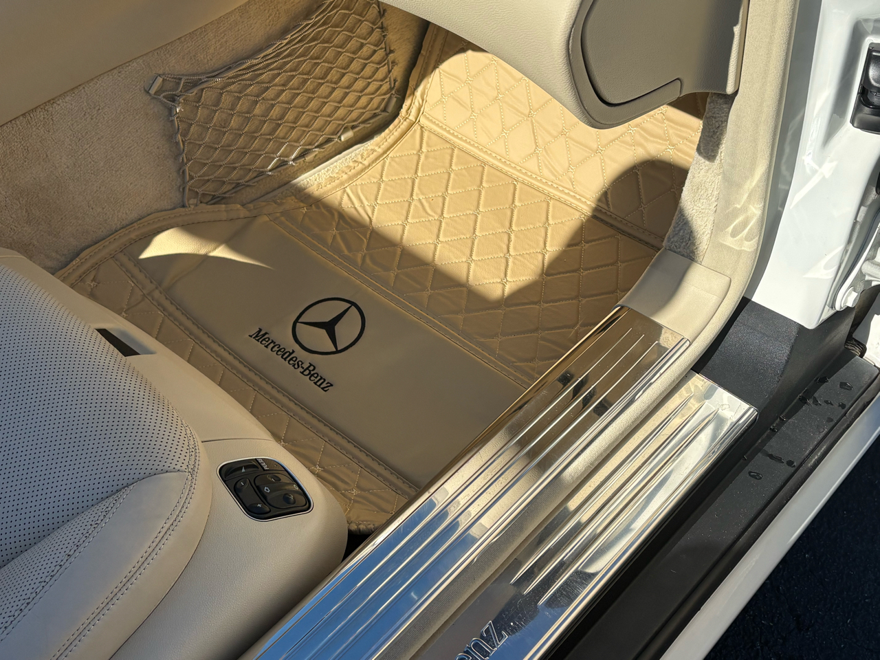 Mercedes-Benz SL-Class SL550 2009