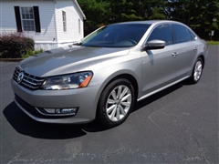 2013 Volkswagen Passat 