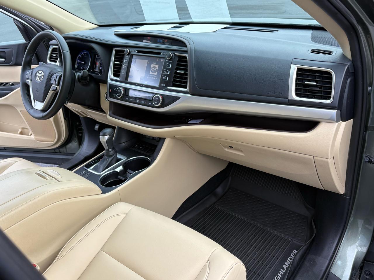 Toyota Highlander XLE FWD V6 2019