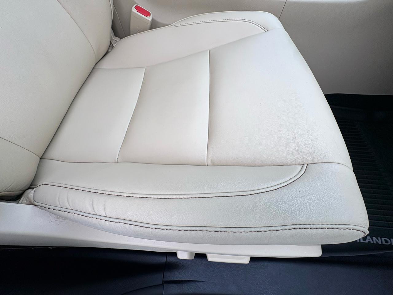 Toyota Highlander XLE FWD V6 2019