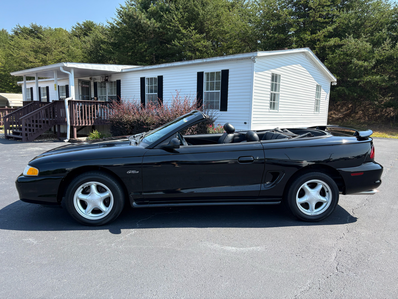 Ford Mustang GT convertible 1996 Ford Mustang GT convertible 1996