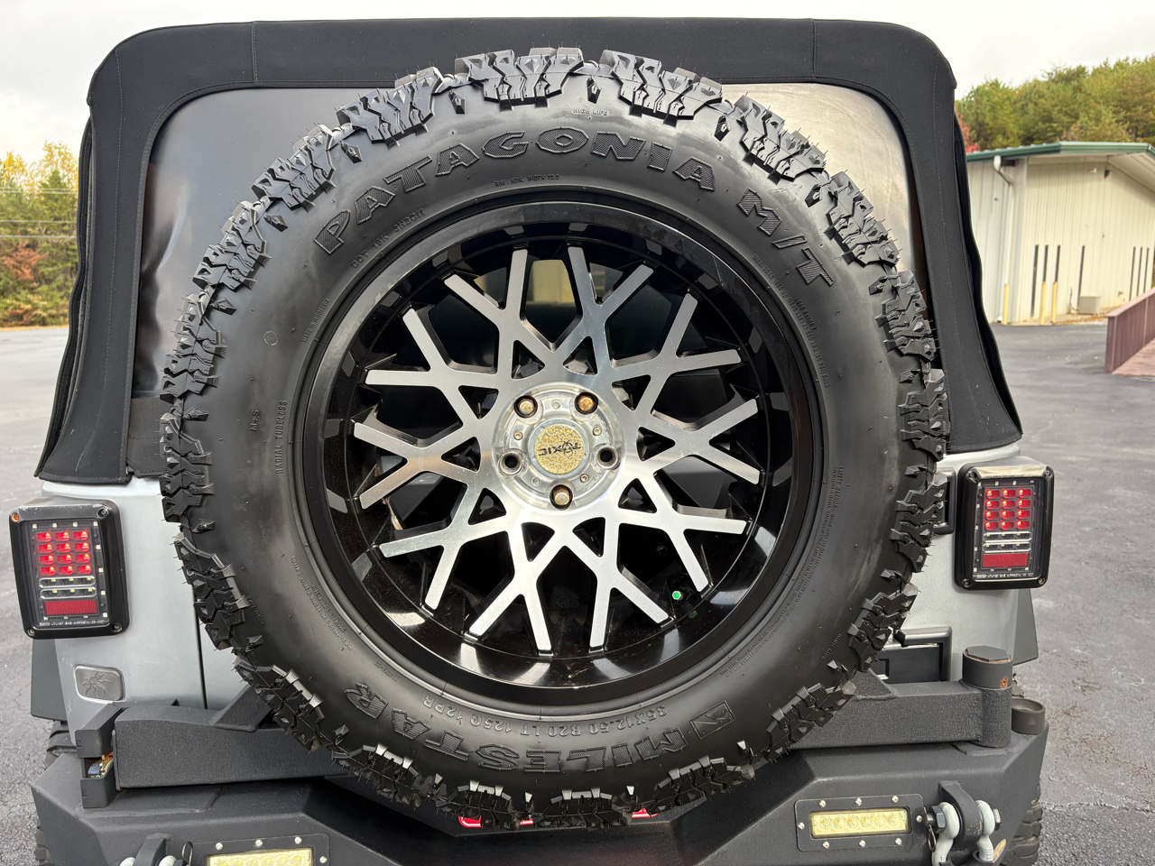 Jeep Wrangler Unlimited Sport 4WD 2016 Jeep Wrangler Unlimited Sport 4WD 2016