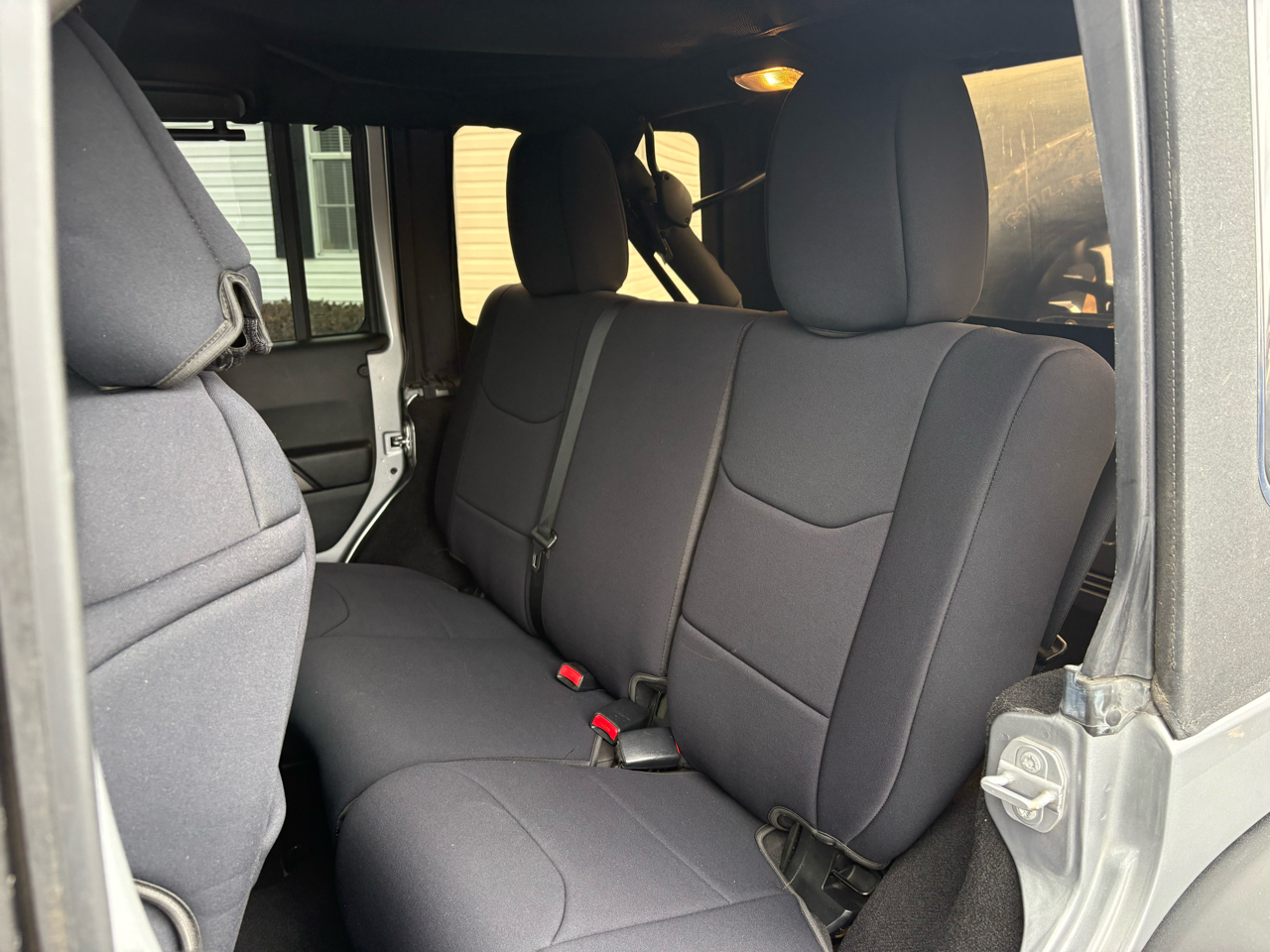 Jeep Wrangler Unlimited Sport 4WD 2016 Jeep Wrangler Unlimited Sport 4WD 2016