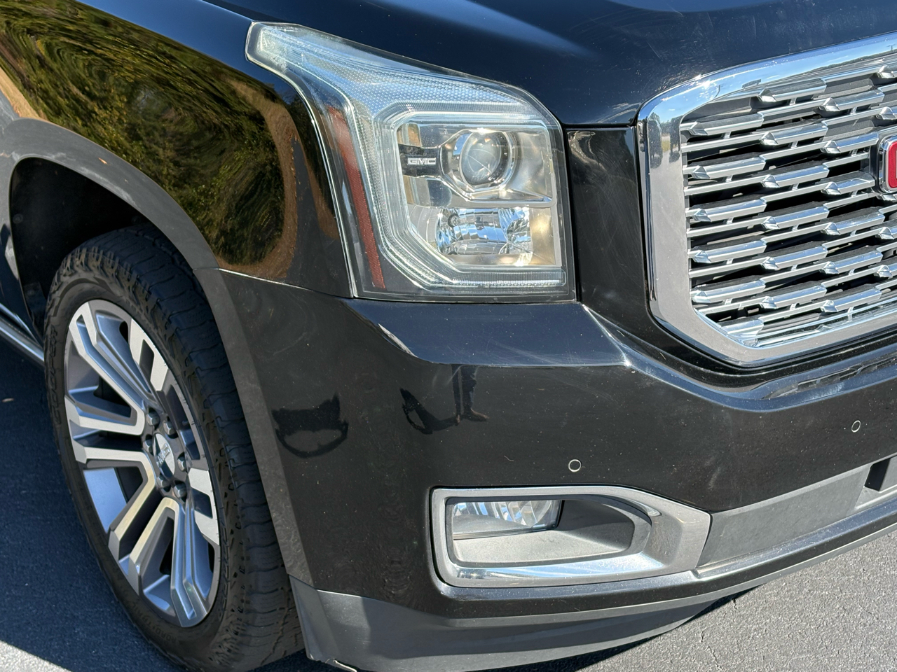 GMC Yukon Denali 4WD 2018 GMC Yukon Denali 4WD 2018