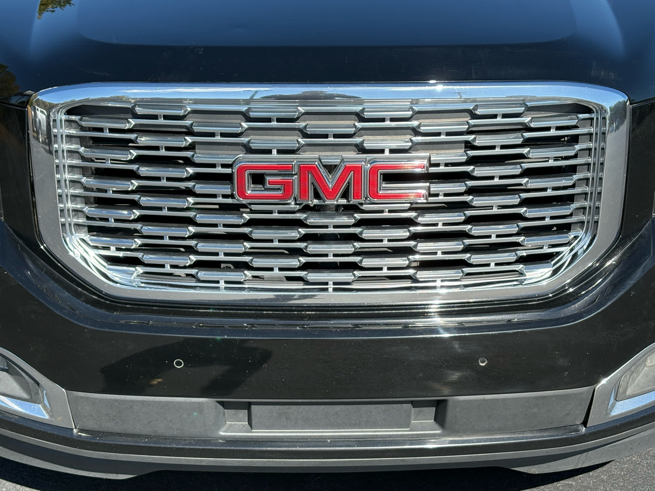 GMC Yukon Denali 4WD 2018 GMC Yukon Denali 4WD 2018