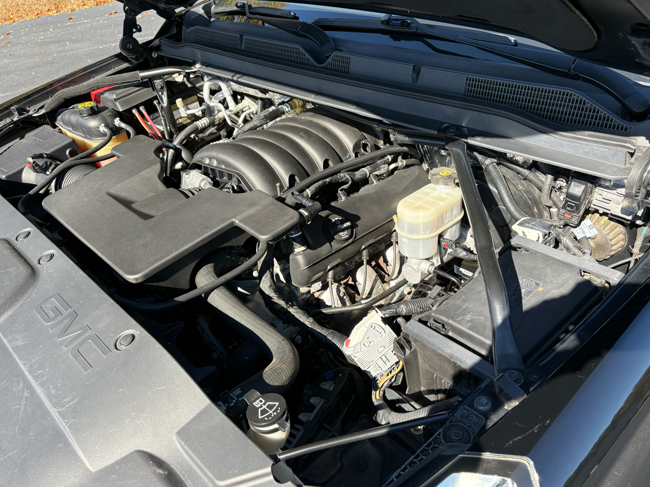 GMC Yukon Denali 4WD 2018 GMC Yukon Denali 4WD 2018