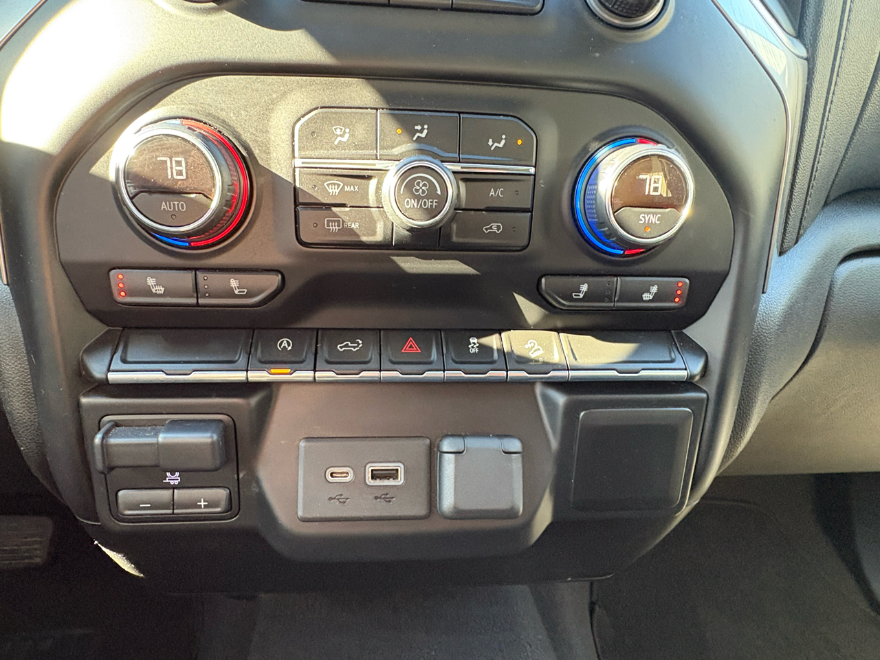 Chevrolet Silverado 1500  2019