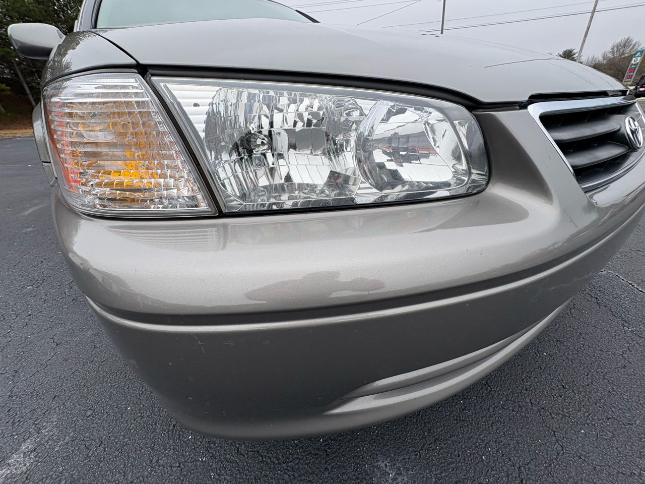 Toyota Camry LE 2000