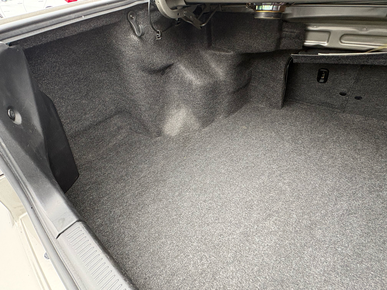 Toyota Camry LE 2000