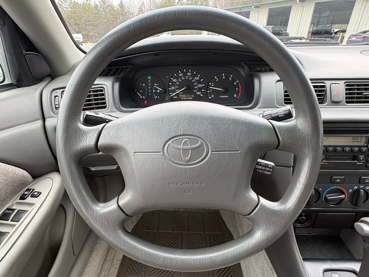 Toyota Camry LE 2000