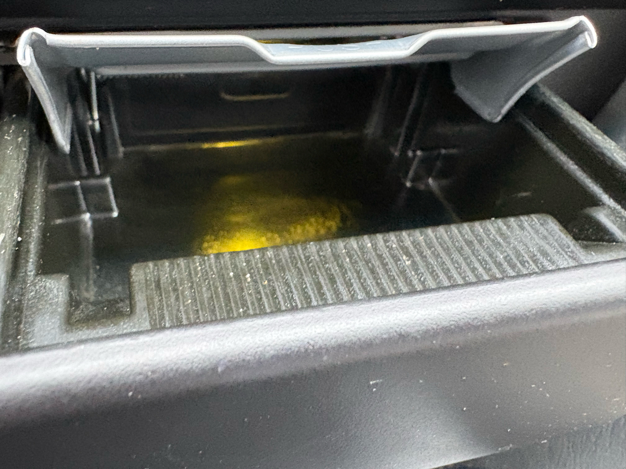 Toyota Camry LE 2000