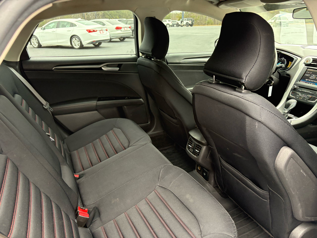 Ford Fusion Hybrid SE 2016