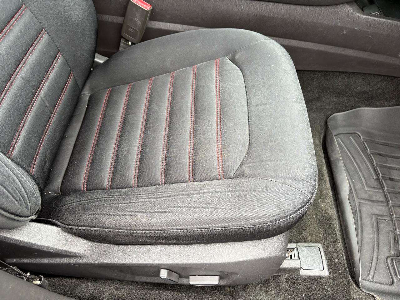 Ford Fusion Hybrid SE 2016