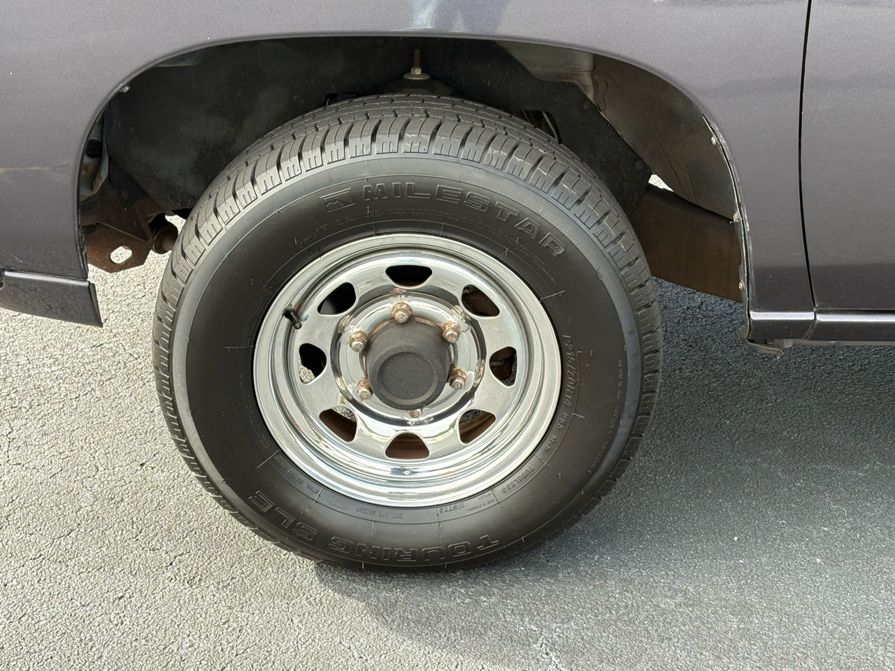 Nissan Pickup Reg. Cab 2WD 1995