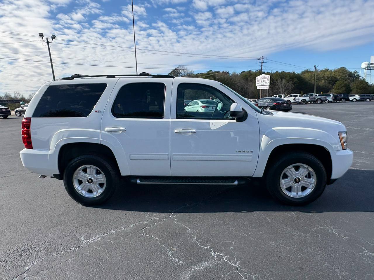 Chevrolet Tahoe  2011