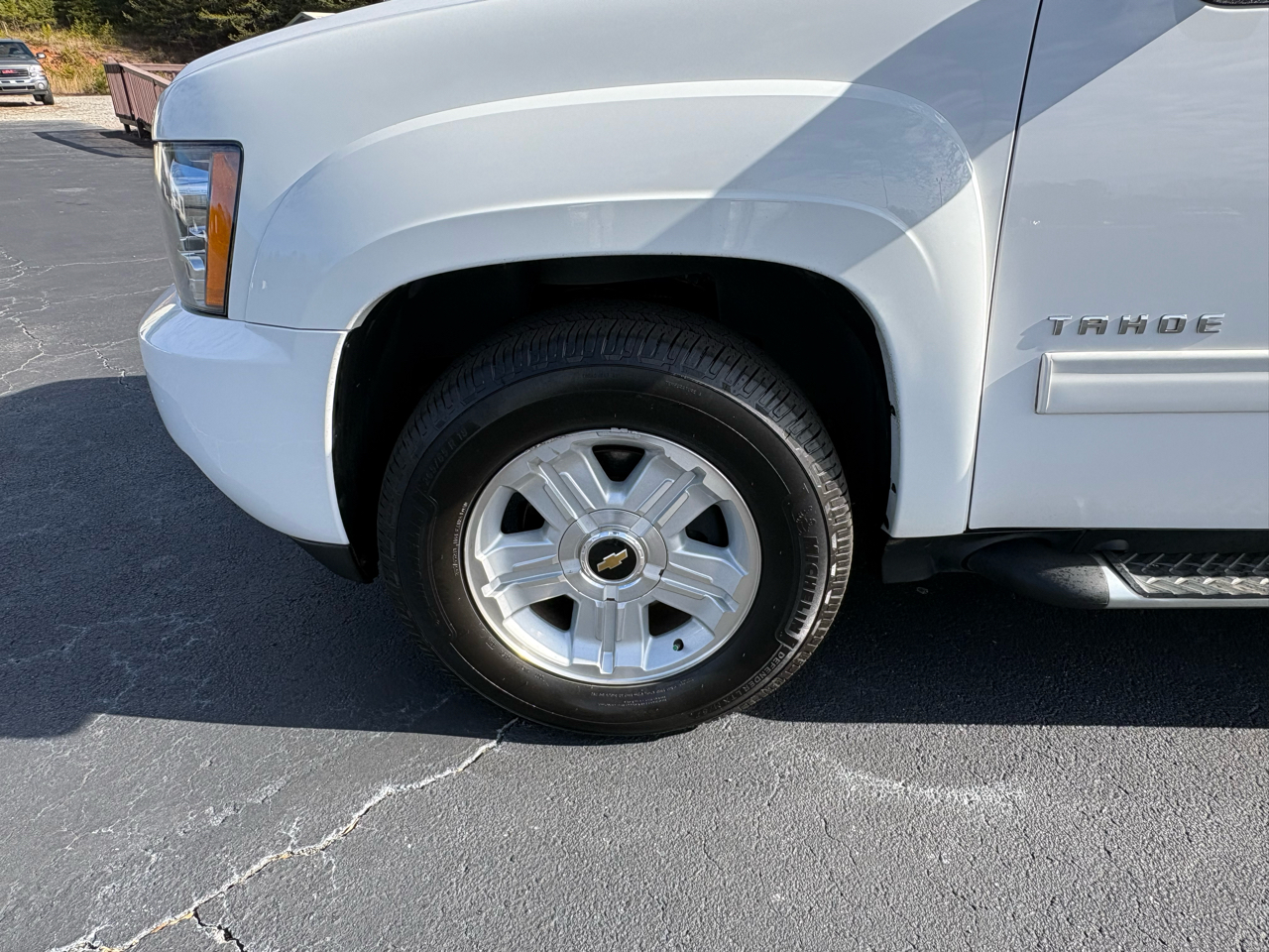 Chevrolet Tahoe  2011