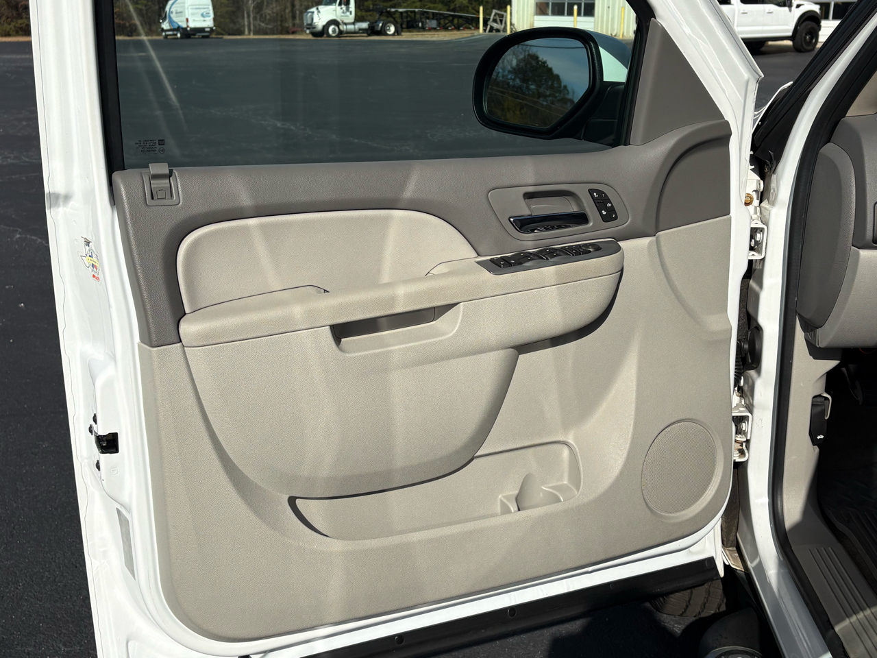 Chevrolet Tahoe  2011