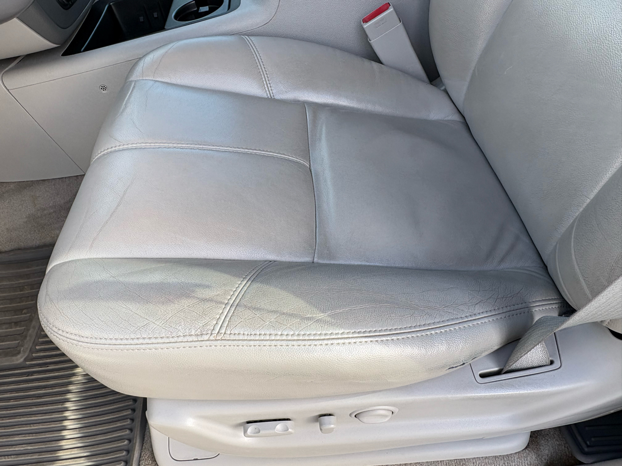 Chevrolet Tahoe  2011