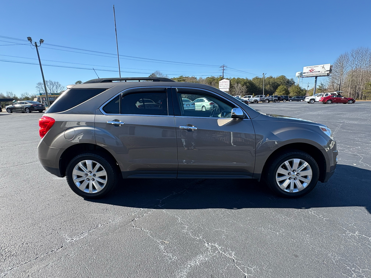 Chevrolet Equinox 2LT 2WD 2011