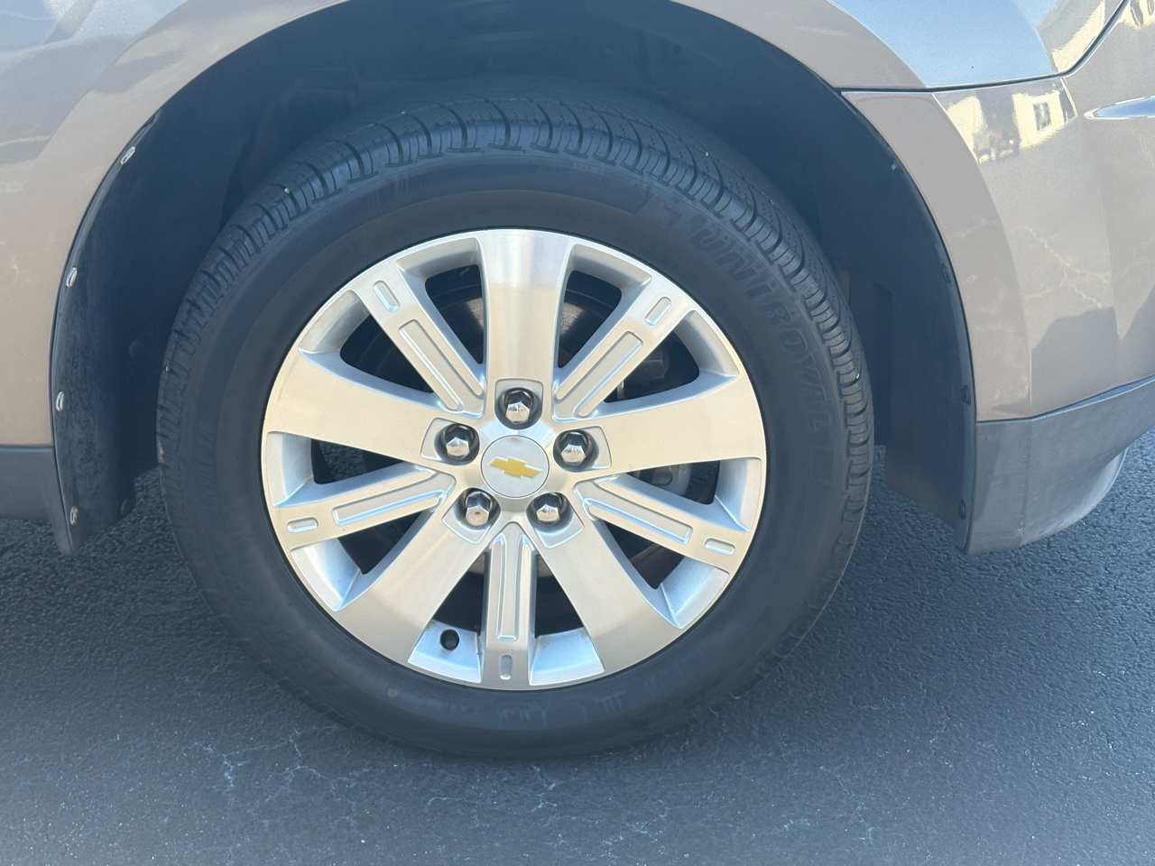 Chevrolet Equinox 2LT 2WD 2011