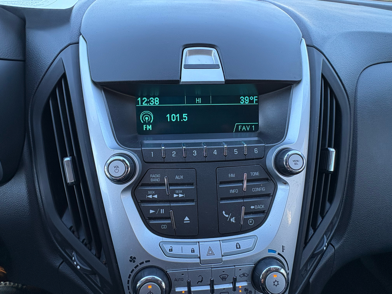 Chevrolet Equinox 2LT 2WD 2011