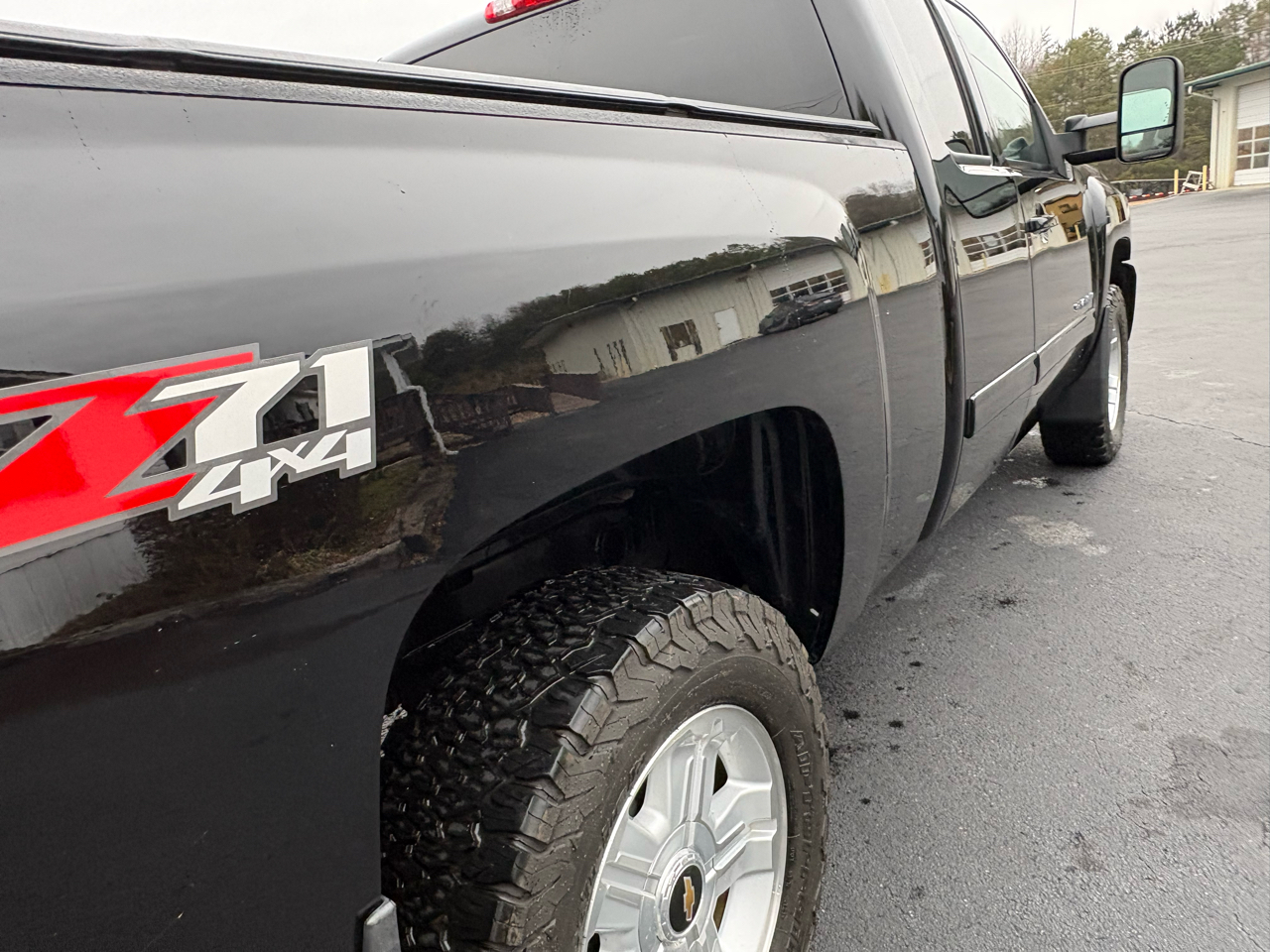 Chevrolet Silverado 1500 LTZ Ext. Cab 4WD 2011