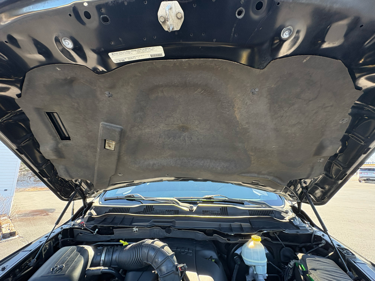 RAM 1500 Sport Crew Cab 4WD 2012