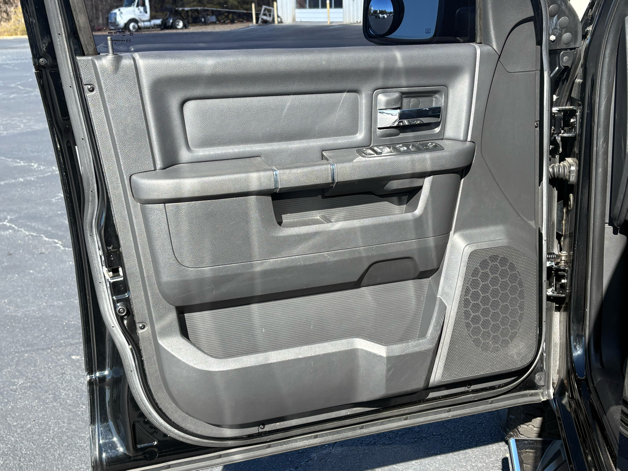 RAM 1500 Sport Crew Cab 4WD 2012