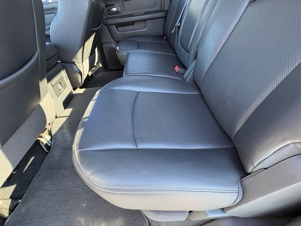 RAM 1500 Sport Crew Cab 4WD 2012