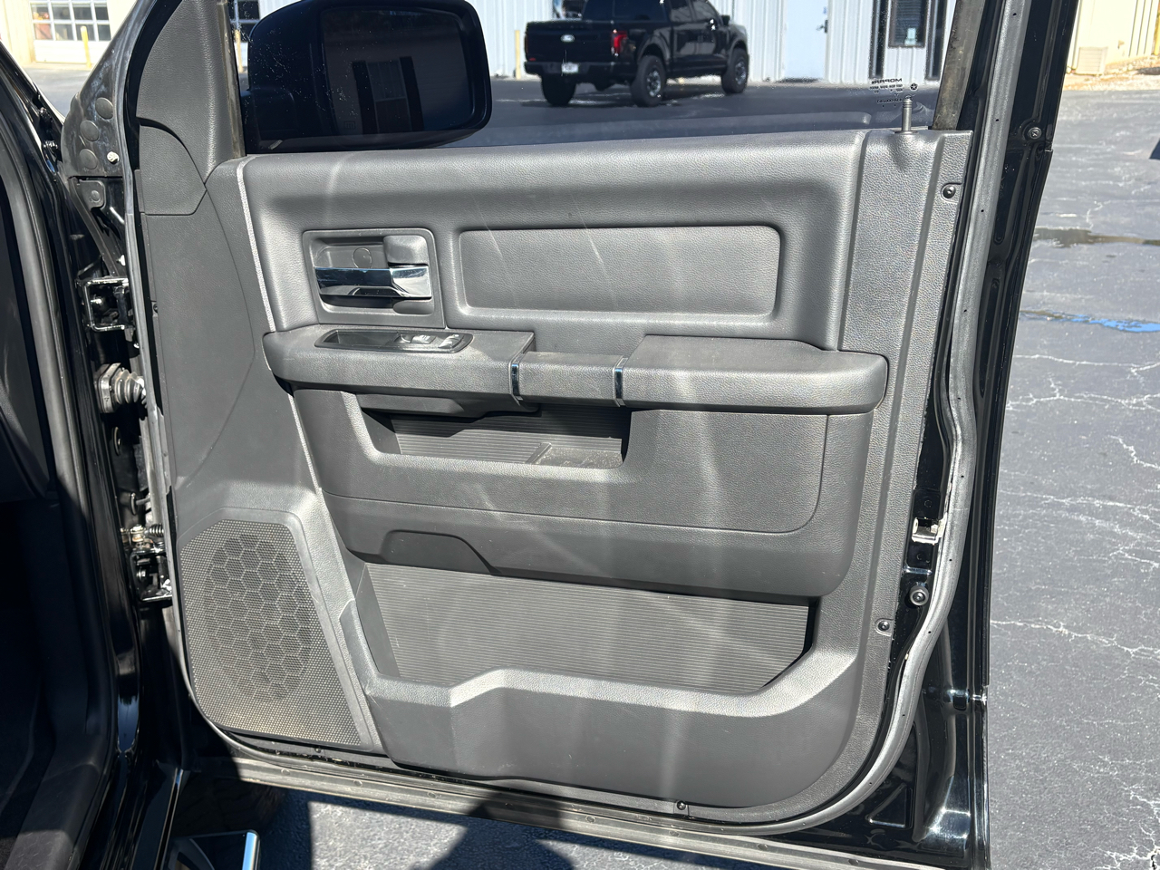 RAM 1500 Sport Crew Cab 4WD 2012