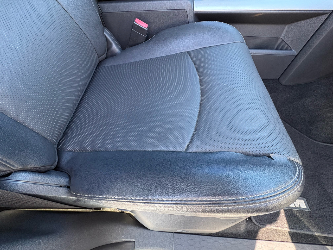 RAM 1500 Sport Crew Cab 4WD 2012