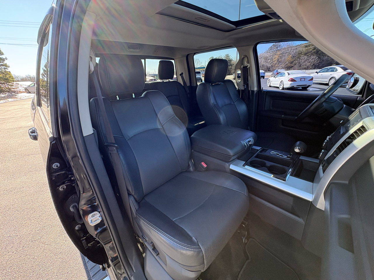 RAM 1500 Sport Crew Cab 4WD 2012