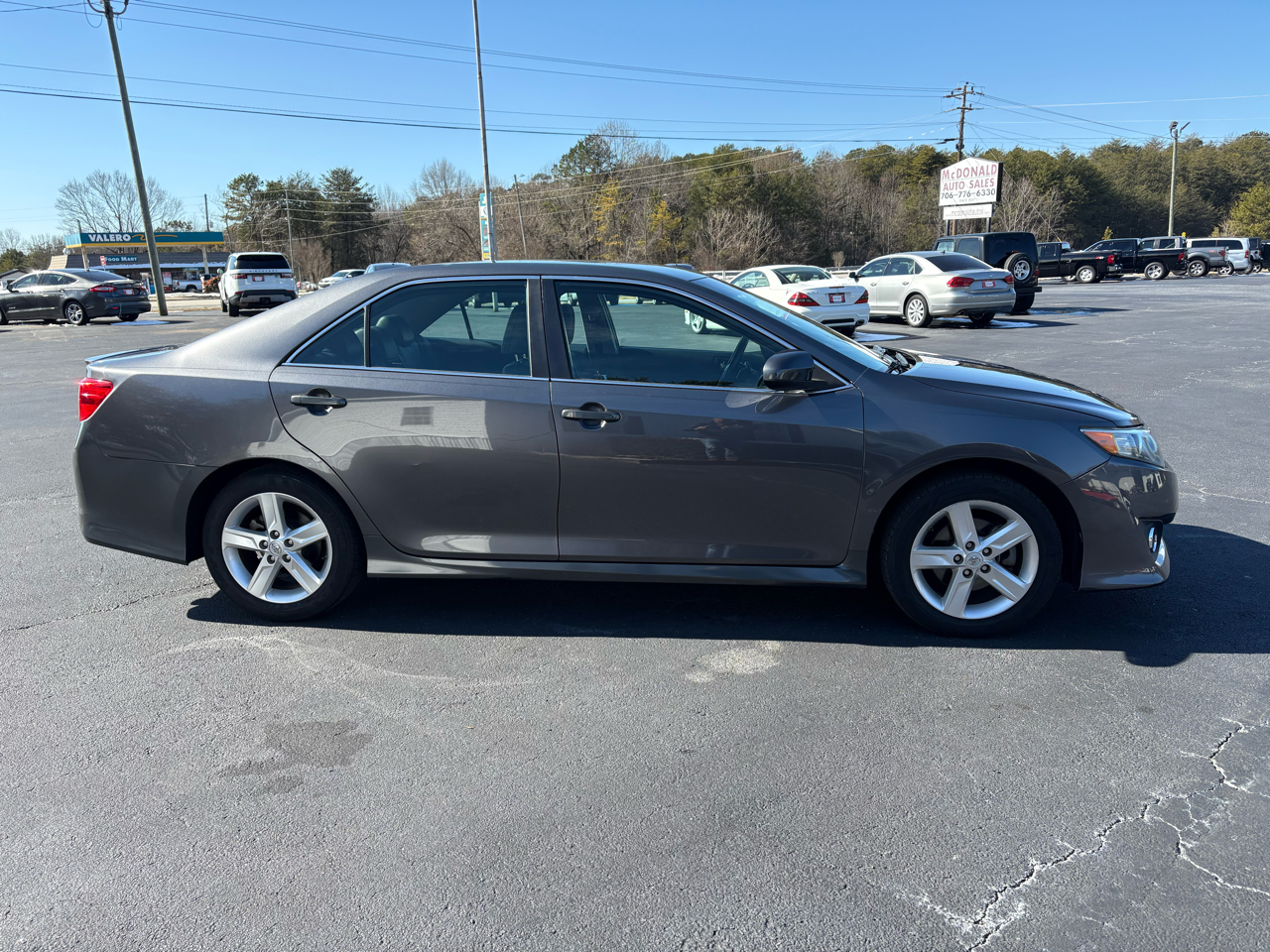 Toyota Camry SE 2014