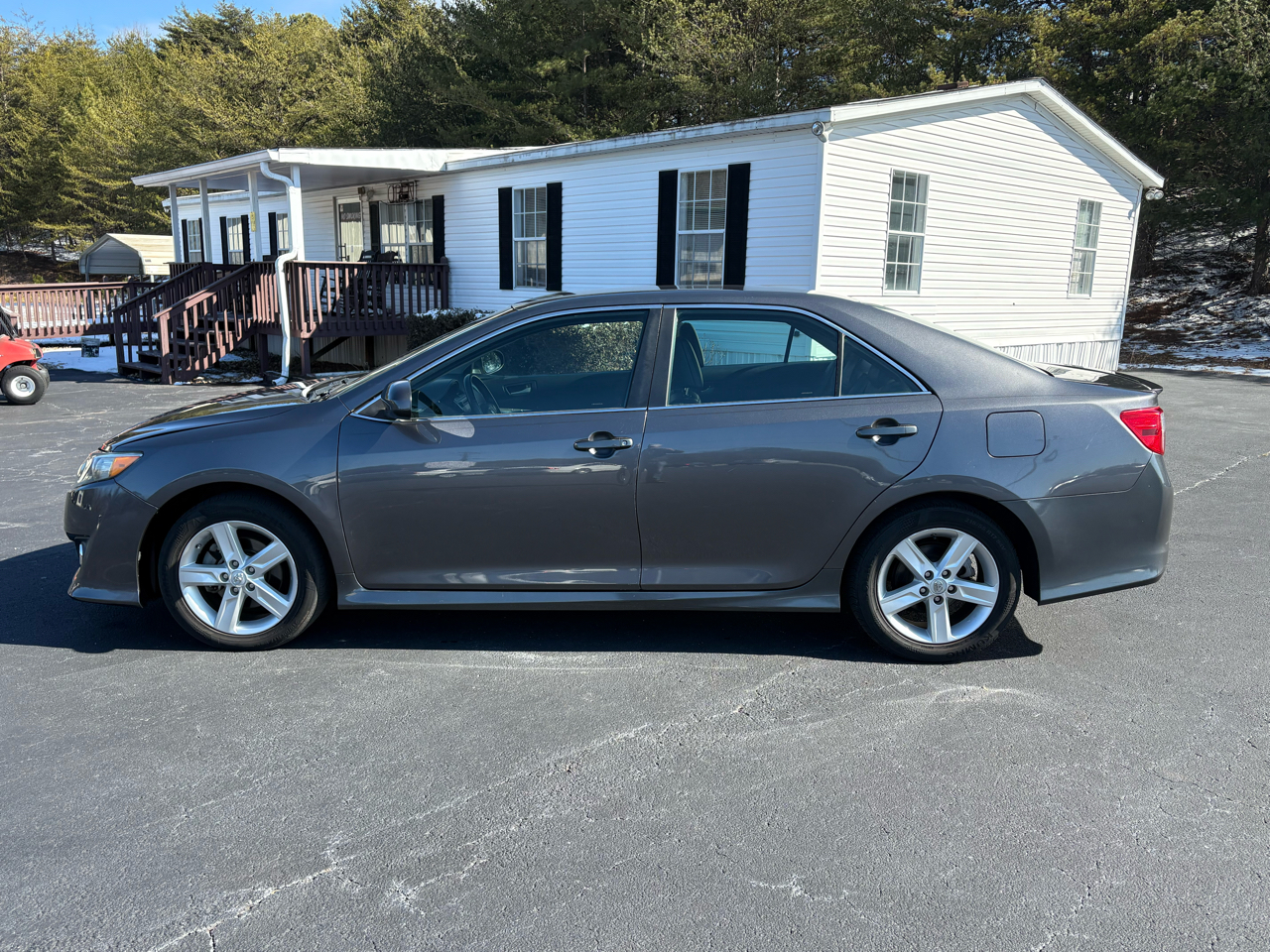 Toyota Camry SE 2014