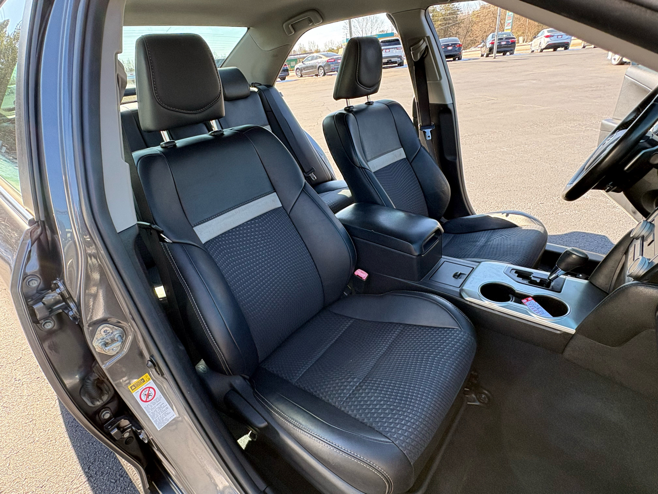 Toyota Camry SE 2014