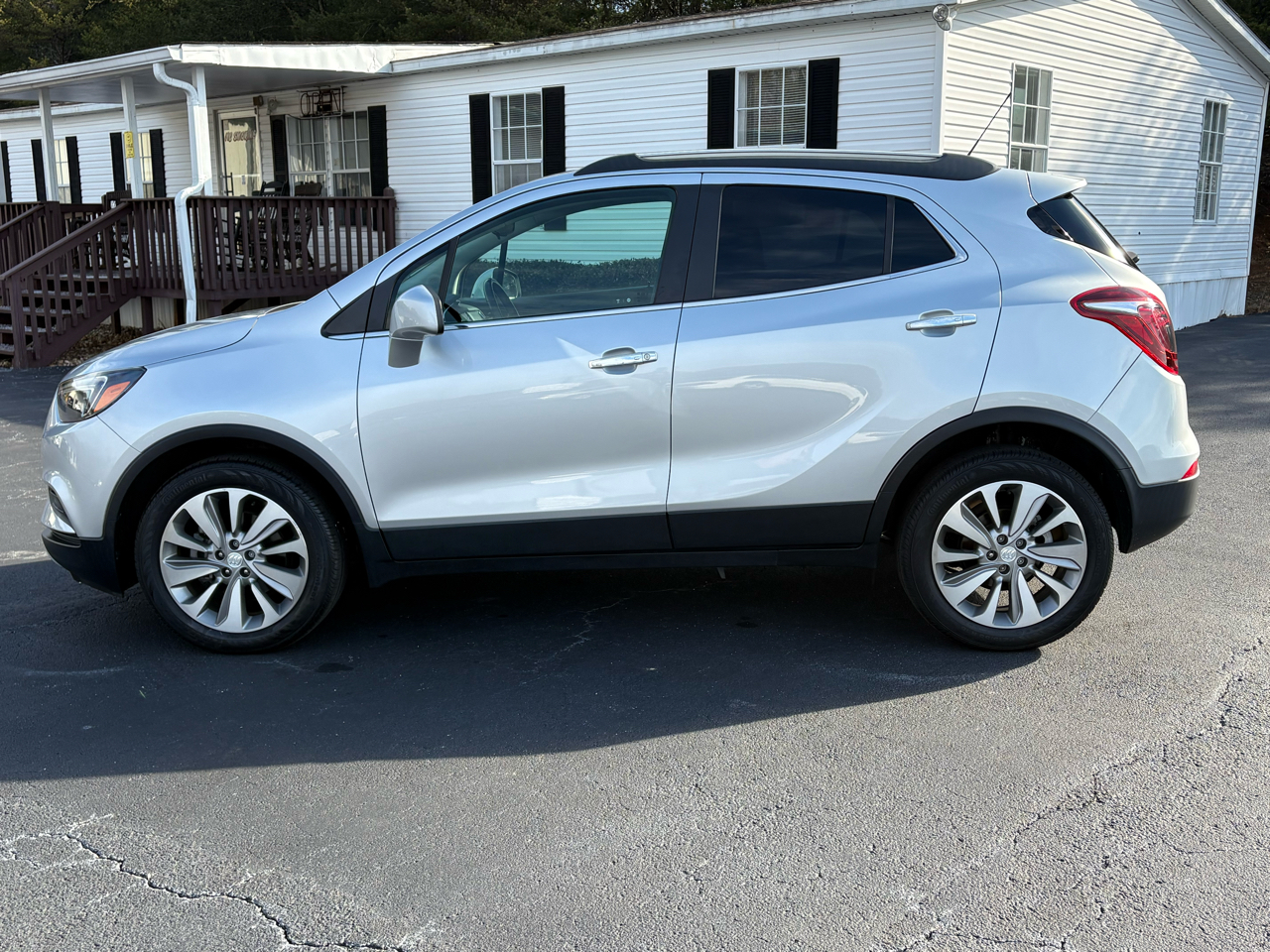 Buick Encore Preferred FWD 2020