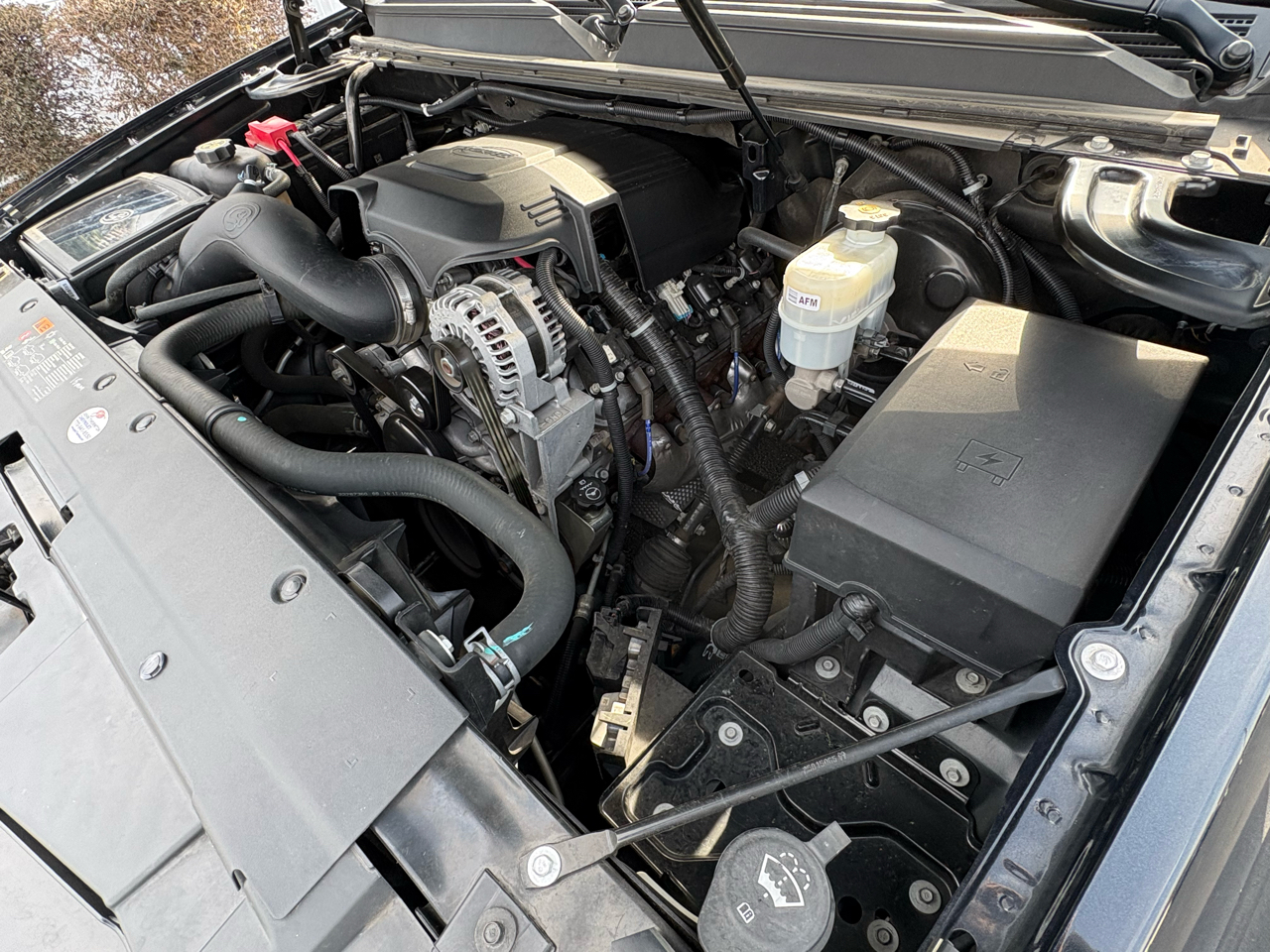 Chevrolet Tahoe LTZ 2WD 2012