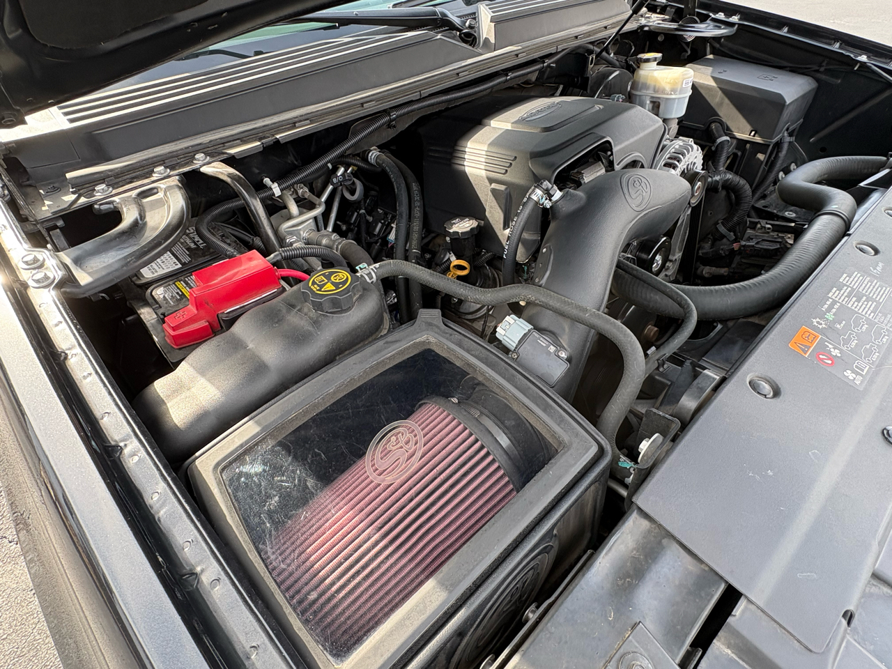 Chevrolet Tahoe LTZ 2WD 2012