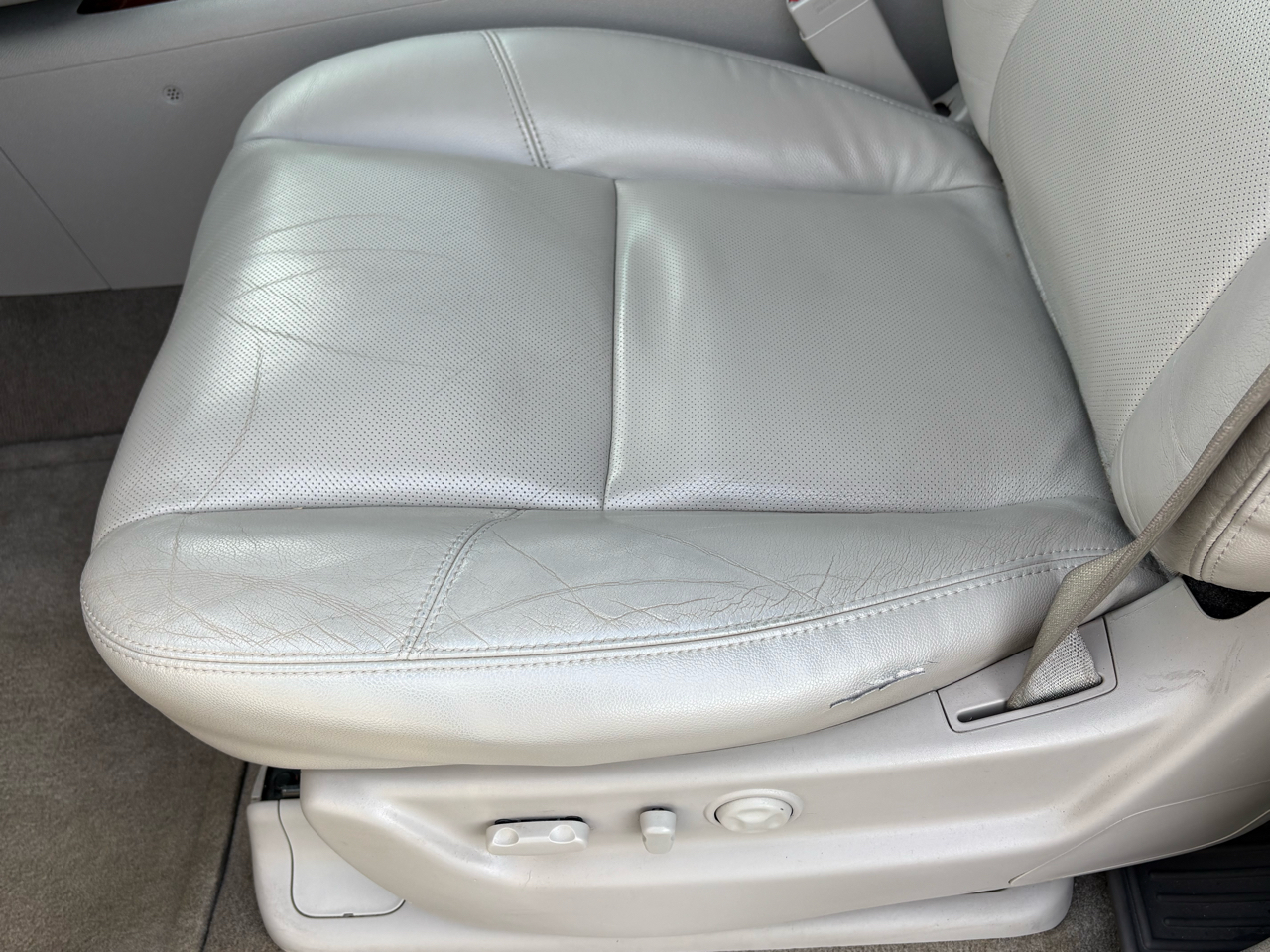 Chevrolet Tahoe LTZ 2WD 2012