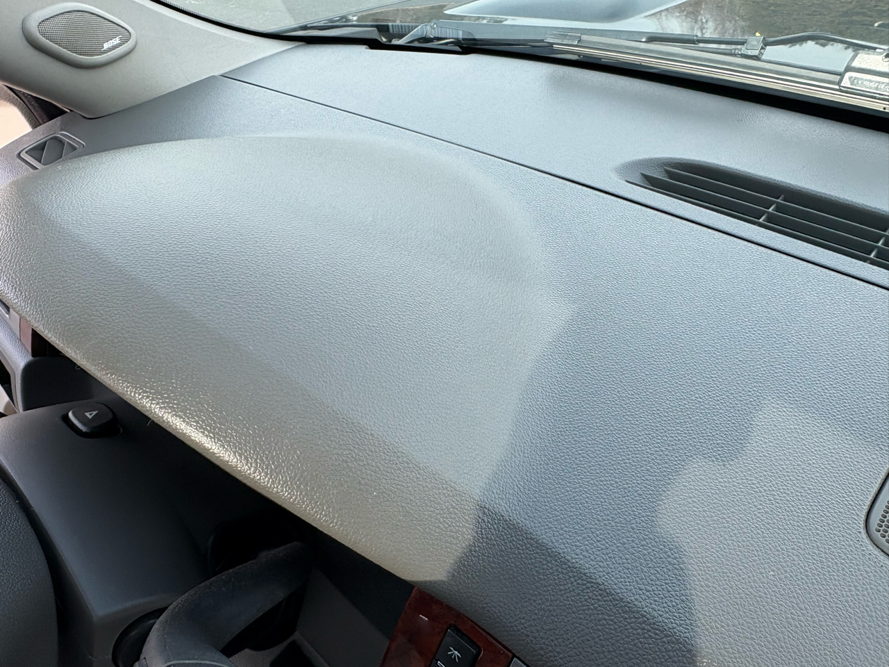 Chevrolet Tahoe LTZ 2WD 2012